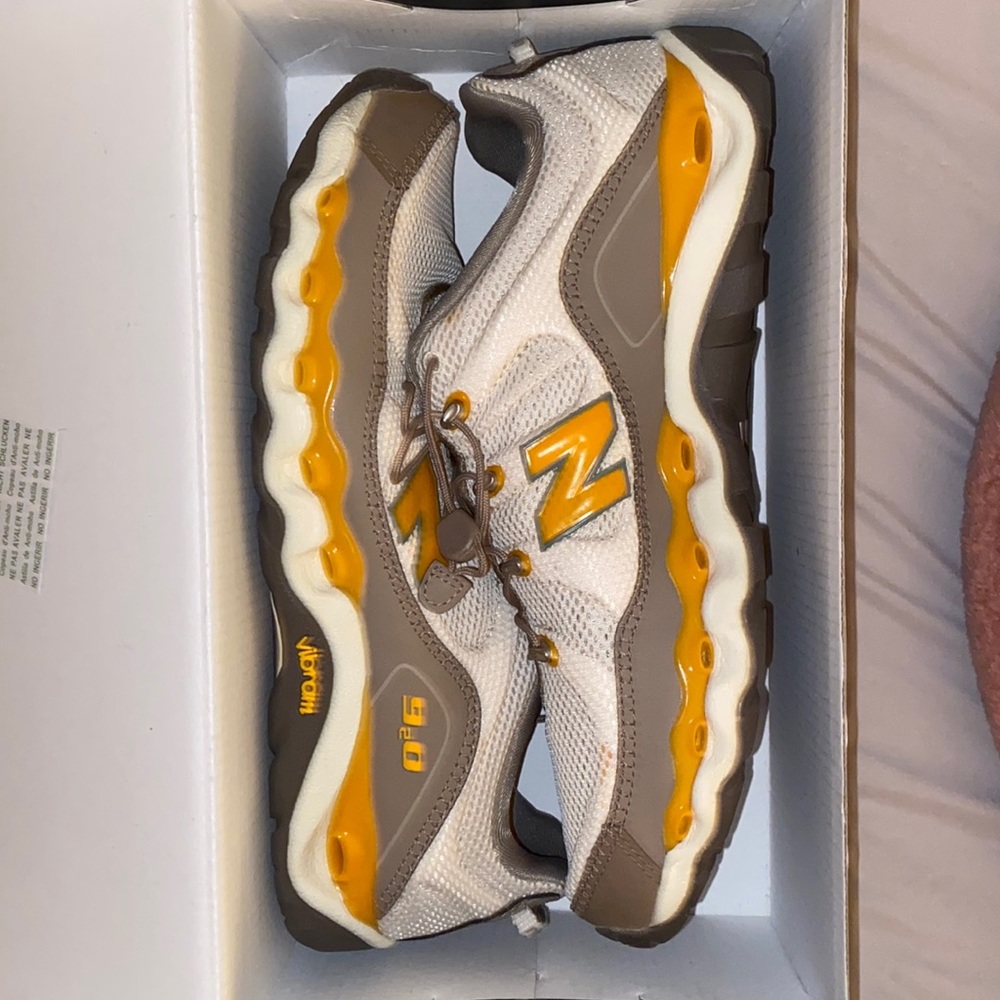 New Balance 920 Sneakers